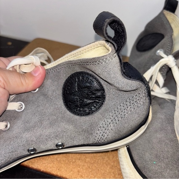 Converse Suede Gray High-Top Men's Sneakers Unisex Men's 10.5 Women's 12.5 High - Picture 8 of 16